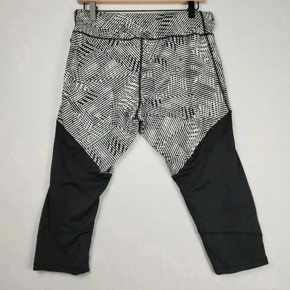 Champion Women's DuoDry Capri Legging XL? Vented Mesh Black Workout Run Yoga - Picture 8 of 13